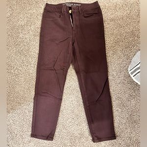 Plum American Eagle Hi-Rise Jegging Crop Jeans